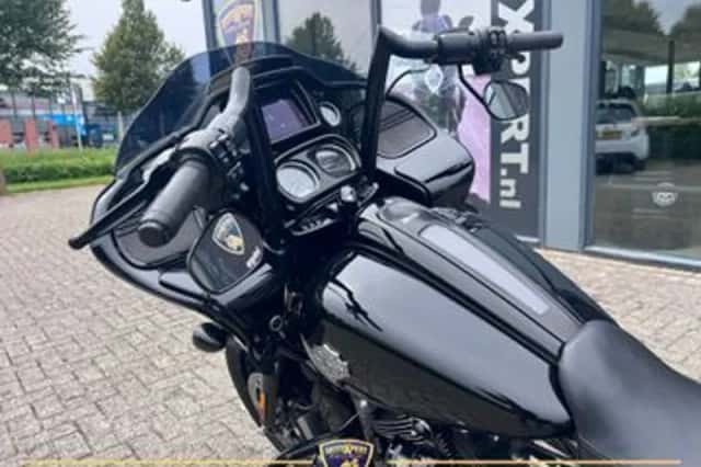 Harley-Davidson Road Glide (2021) thumbnail 4