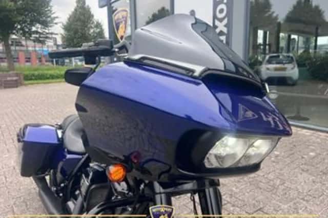 Harley-Davidson Road Glide (2020) thumbnail 3