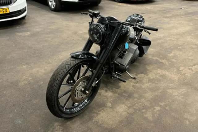 Harley-Davidson Dragason (2017) thumbnail 1