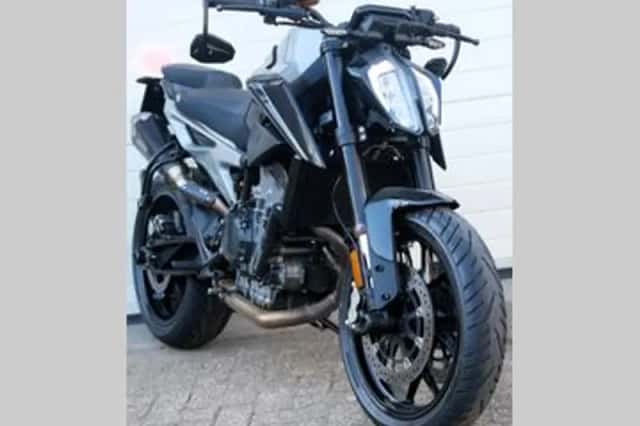 KTM 790 DUKE (2020) thumbnail 3