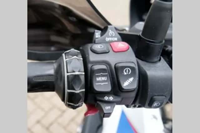 BMW R 1250 GS RALLY (2021) thumbnail 6
