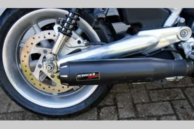 Harley-Davidson V-Rod (2006) thumbnail 4