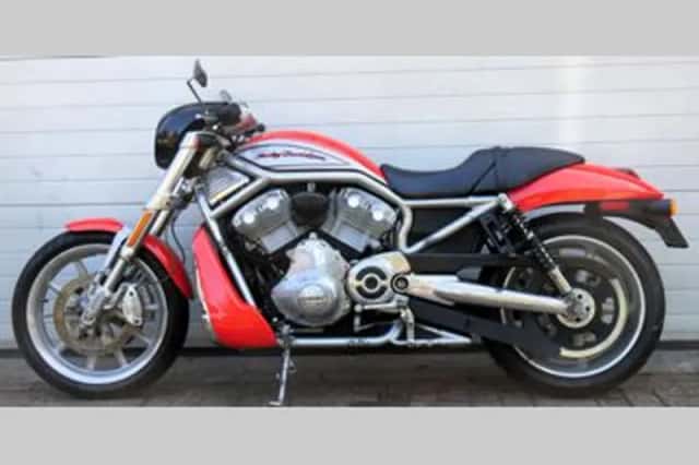 Harley-Davidson V-Rod (2006) thumbnail 6
