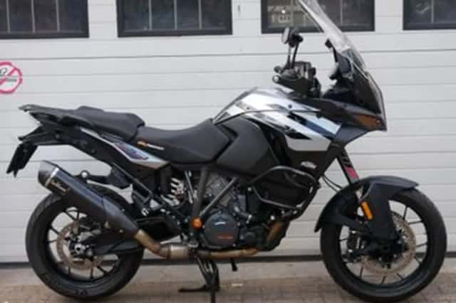 KTM 1290 Super Adventure (2020) thumbnail 1
