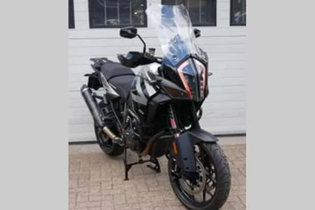 KTM 1290 Super Adventure (2020) thumbnail 4