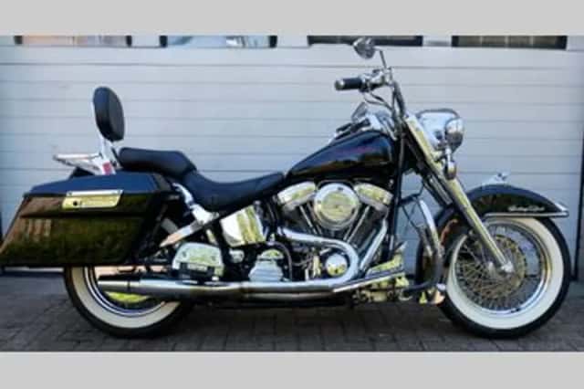 Harley-Davidson Heritage Softail Classic (1993) thumbnail 5