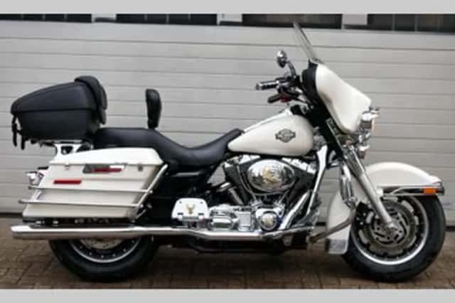 Harley-Davidson Electra Glide Police (2005) thumbnail 1