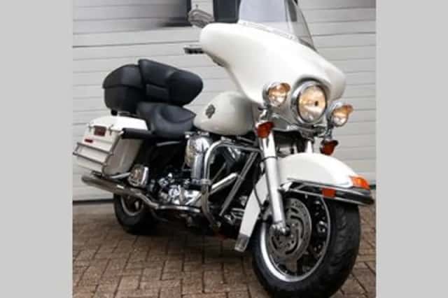 Harley-Davidson Electra Glide Police (2005) thumbnail 3