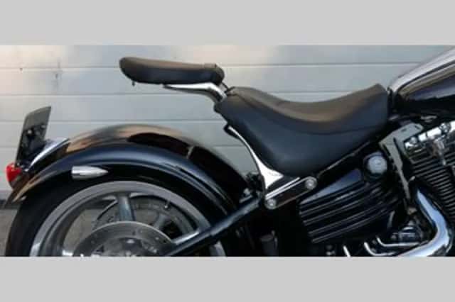Harley-Davidson Rocker C Fxcwc (2009) thumbnail 5