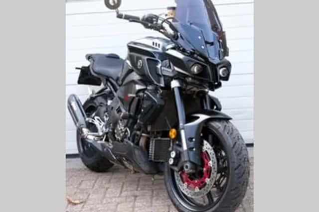 Yamaha MT-10 (2017) thumbnail 3