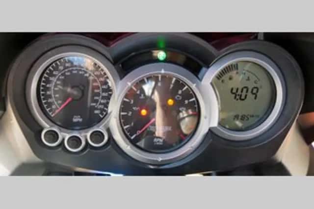 Triumph Sprint ST 1050 (2005) thumbnail 4