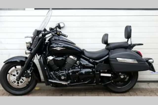 Suzuki C1500 Black Touring (2013) thumbnail 2