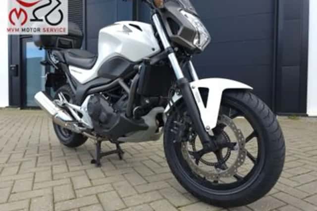 Honda NC 700 S C-ABS (2012) thumbnail 2