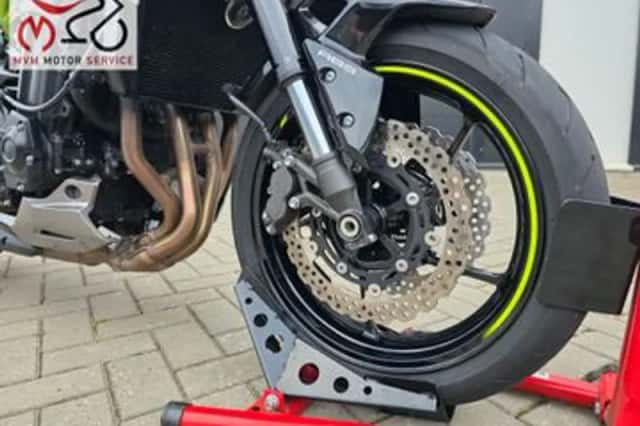 Kawasaki Z900 (2020) thumbnail 3