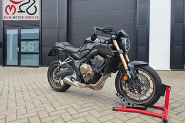 Honda CB650R (2019) thumbnail 1