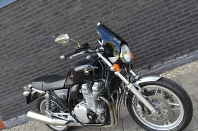 Honda CB 1100 (2014) thumbnail 1