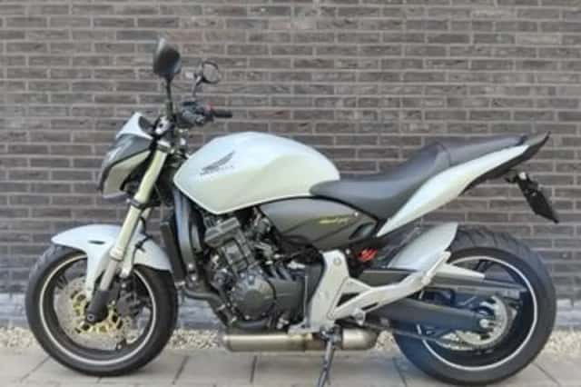 Honda CB 600 F HORNET (2011) thumbnail 2