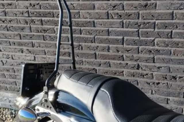 HARLEY-DAVIDSON SPORTSTER XL 883 R (2007) thumbnail 5