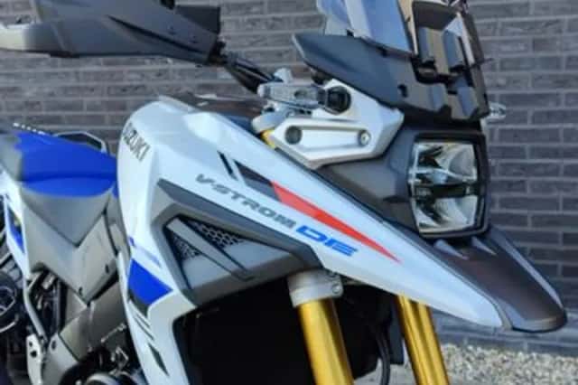Suzuki V-Strom 1050DE (2026) thumbnail 2