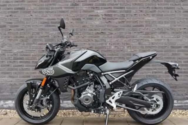 Suzuki GSX-8S (2026) thumbnail 2