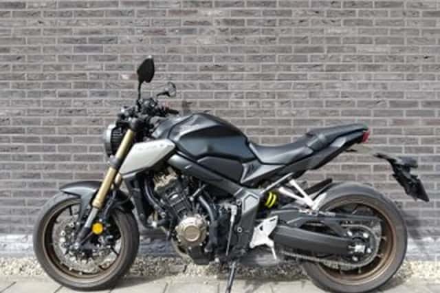 Honda CB 650 R (2021) thumbnail 2
