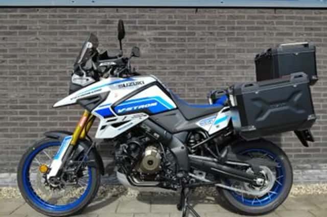 Suzuki V-Strom 1050DE (2026) thumbnail 2