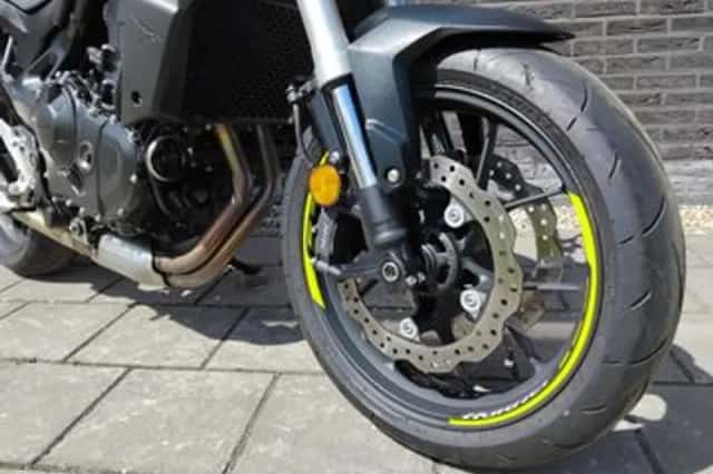 Honda CB 750 HORNET (2024) thumbnail 5
