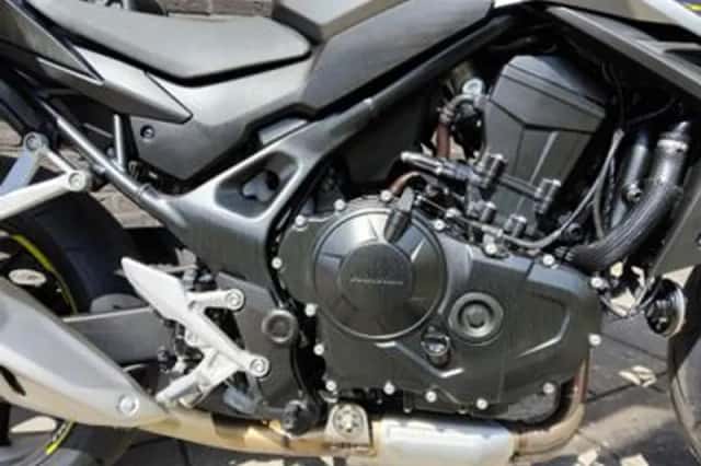 Honda CB 750 HORNET (2024) thumbnail 6