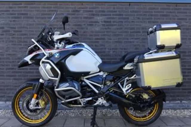 BMW R 1250 GS Adventure (2021) thumbnail 2