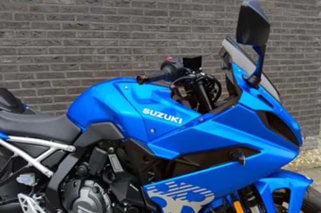 Suzuki GSX-8R (2026) thumbnail 3