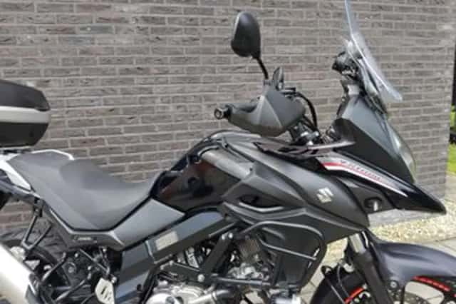 Suzuki V-Strom (2018) thumbnail 3