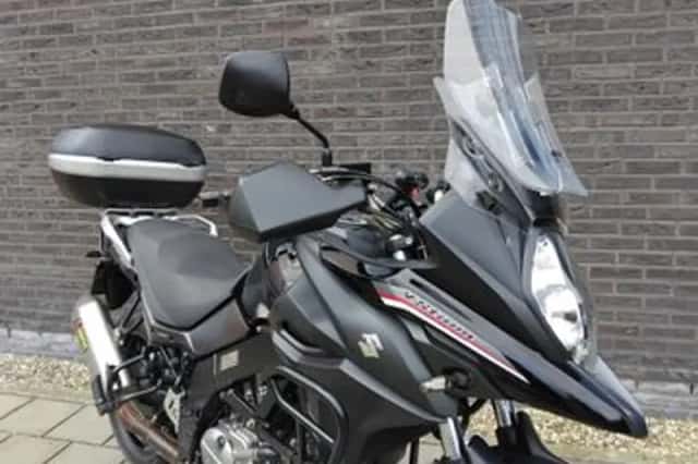 Suzuki V-Strom (2018) thumbnail 4