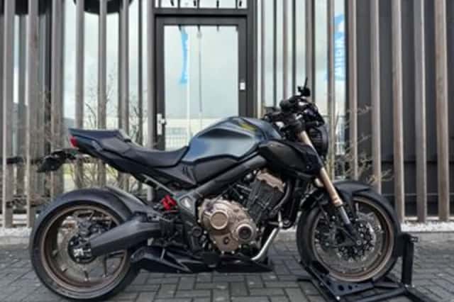 Honda CB650R (2023) thumbnail 1