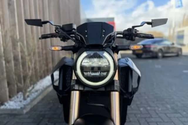 Honda CB650R (2023) thumbnail 3