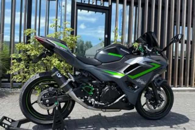 Kawasaki Ninja 500 (2024) thumbnail 2