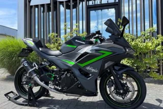 Kawasaki Ninja 500 (2024) thumbnail 3
