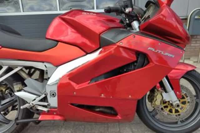 APRILIA RST Mille Futura (2003) thumbnail 5