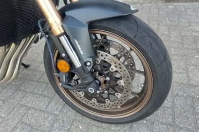 Honda CB650R AC ECT (2024) thumbnail 4