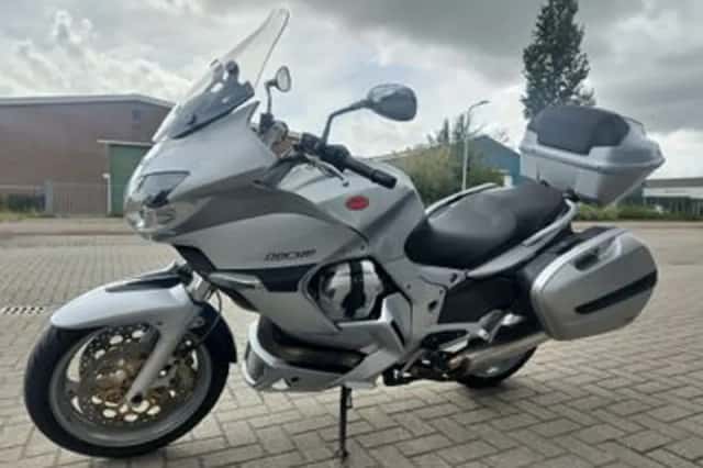 MOTO GUZZI NORGE 1200 (2007) thumbnail 2