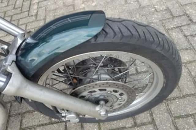 YAMAHA XV 750 VIRAGO (1994) thumbnail 4