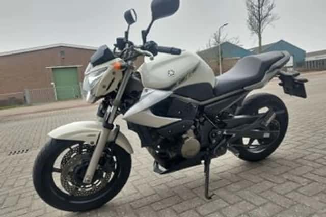 YAMAHA XJ6 ABS A2 (2012) thumbnail 2