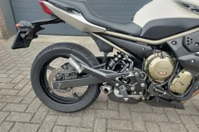 YAMAHA XJ6 ABS A2 (2012) thumbnail 5