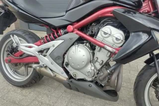 KAWASAKI ER6N a2 (2007) thumbnail 5