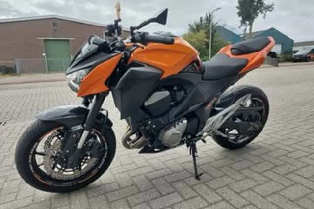 Kawasaki Z800 (2013) thumbnail 2