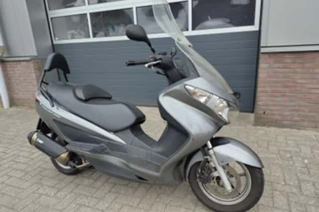 Suzuki UH 200 (2009) thumbnail 1