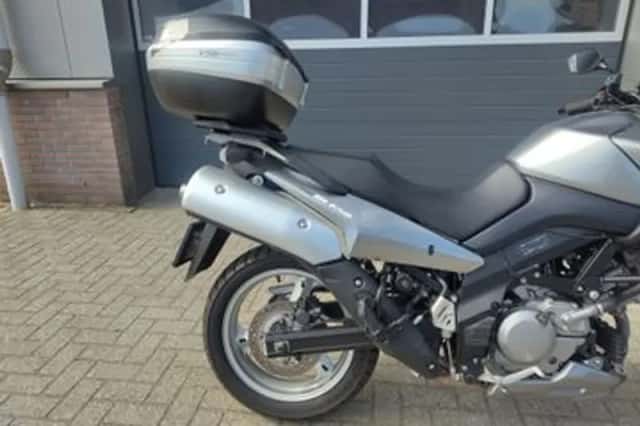 Suzuki V-Strom (2010) thumbnail 6