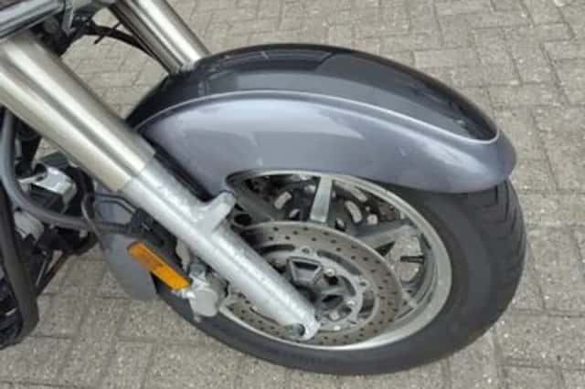 Yamaha XVS1100A Dragstar V-star Classic (2004) thumbnail 4