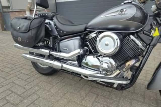 Yamaha XVS1100A Dragstar V-star Classic (2004) thumbnail 5