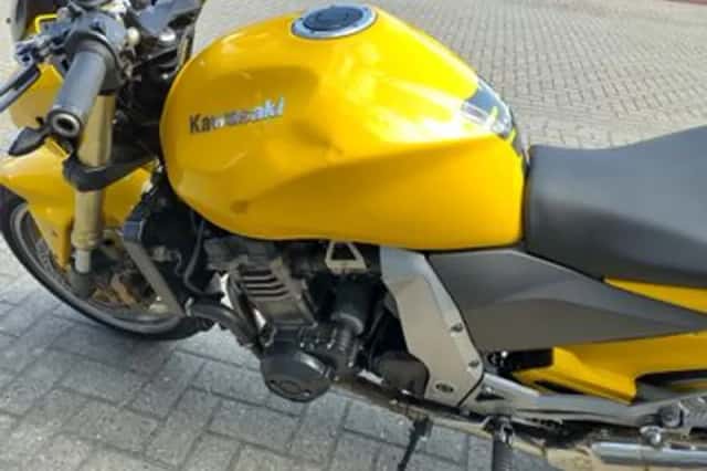 Kawasaki Z1000 (2003) thumbnail 6