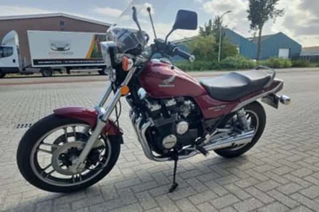 Honda CBX 650 E (1985) thumbnail 2